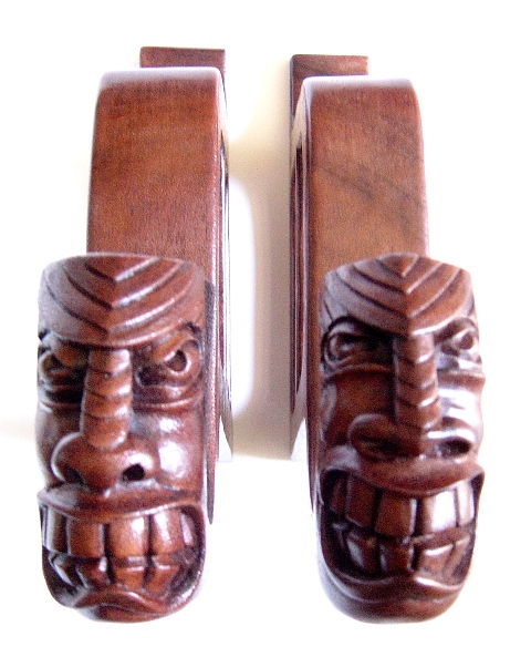 Bucktooth Tiki Small 6 inches from wall.